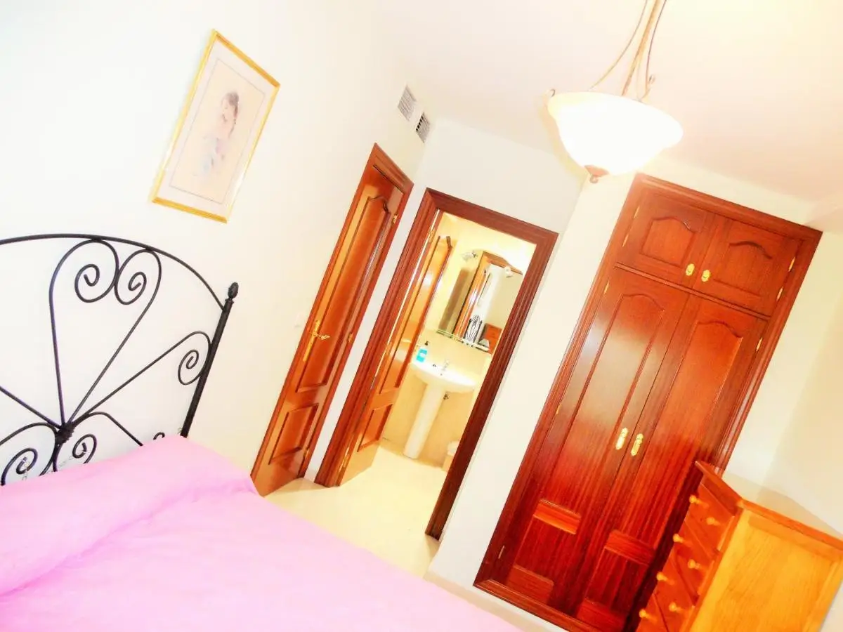 Habitaciones hostel barato Granada